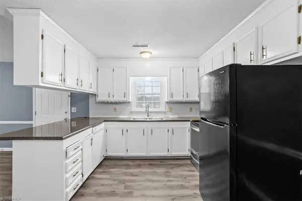 265 Olde Vineyard CT, Winston-salem, NC 27104