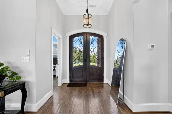 5838 Chrismon RD, Browns Summit, NC 27214