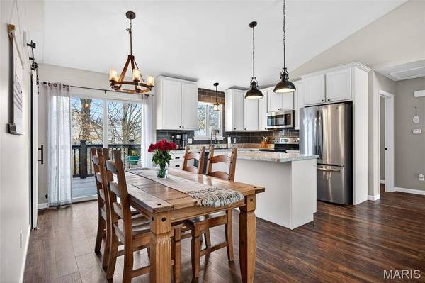 760 Glen Eagle DR, Troy, MO 63379