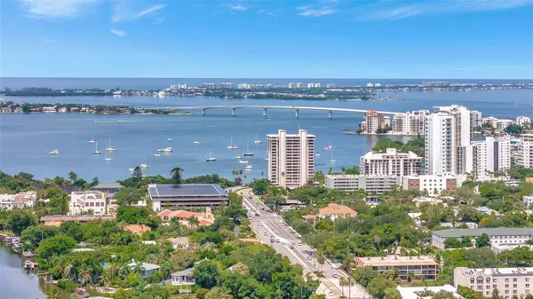 825 S OSPREY AVE #302, Sarasota, FL 34236