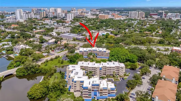 825 S OSPREY AVE #302, Sarasota, FL 34236