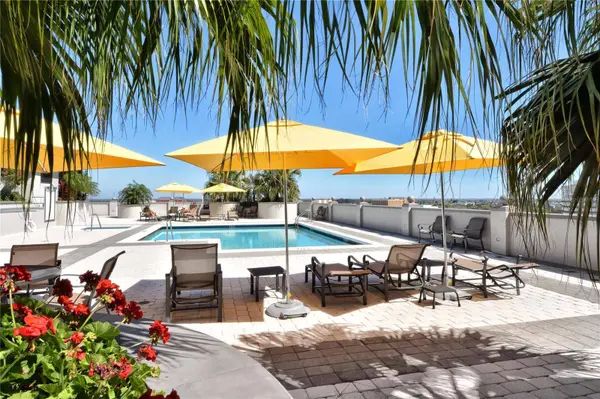 50 CENTRAL AVE #14B, Sarasota, FL 34236