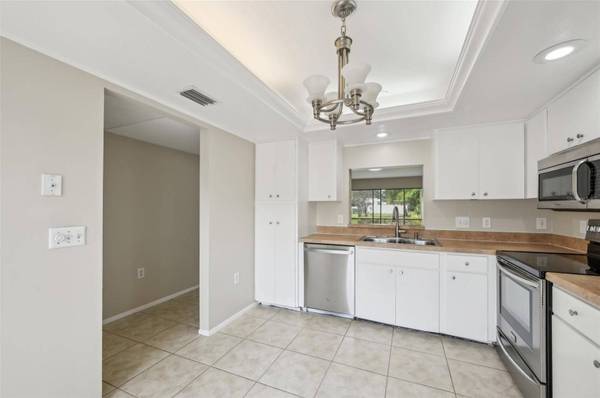 510 SPRING LAKES BLVD, Bradenton, FL 34210