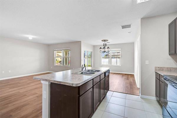 15207 PEACEFUL BULL PL, Bradenton, FL 34212