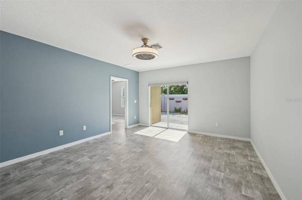 4012 WILLOW HAMMOCK DR, Palmetto, FL 34221