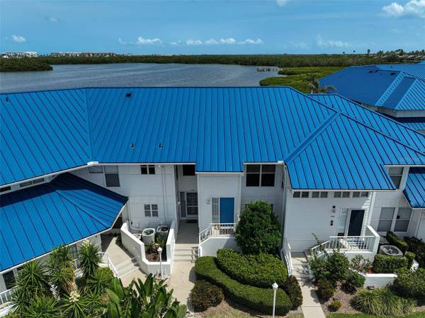 939 SANDPIPER CIR, Bradenton, FL 34209