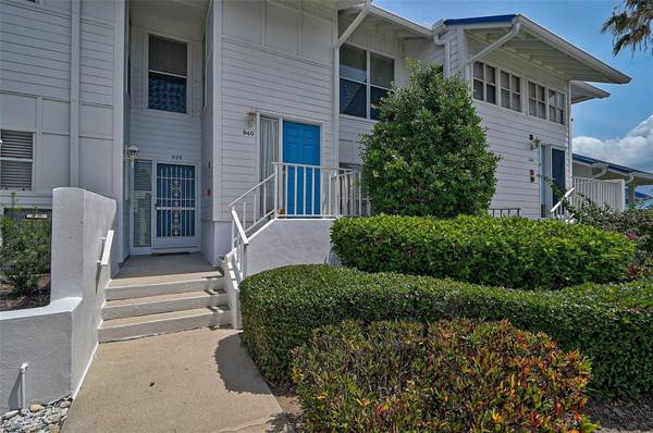 939 SANDPIPER CIR, Bradenton, FL 34209