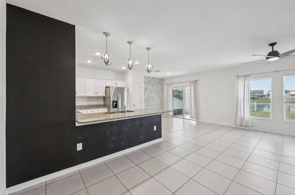 4503 LINDEVER LN, Palmetto, FL 34221