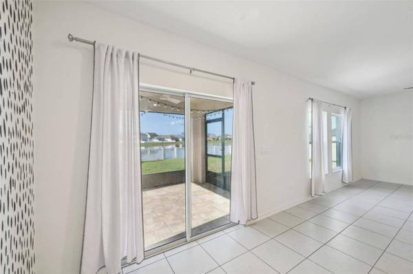 4503 LINDEVER LN, Palmetto, FL 34221