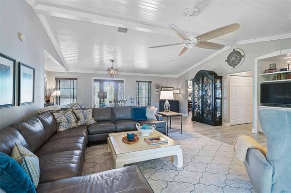 16918 WATERLINE RD, Bradenton, FL 34212