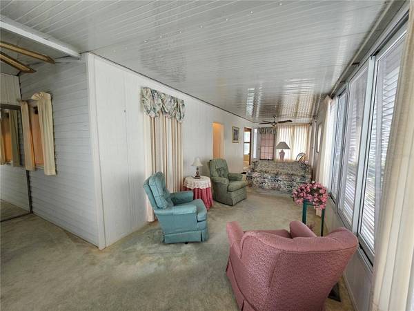 2215 73RD ST E #36, Palmetto, FL 34221