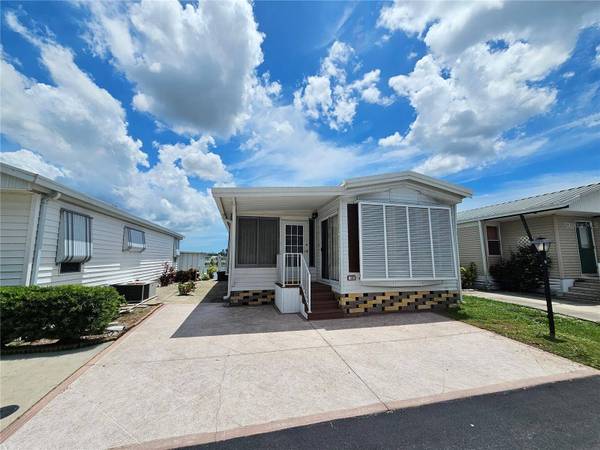 2215 73RD ST E #36, Palmetto, FL 34221