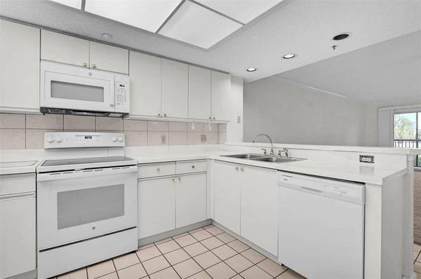 2320 TERRA CEIA BAY BLVD #202, Palmetto, FL 34221