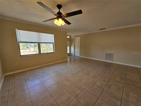 1011 BACON AVE, Sarasota, FL 34232