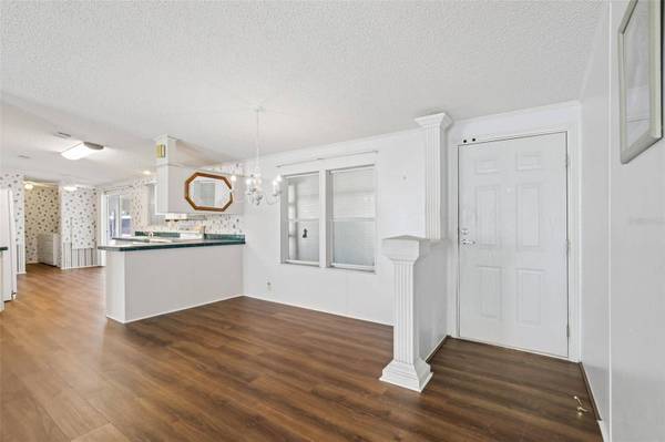 6710 36TH AVE E #282, Palmetto, FL 34221