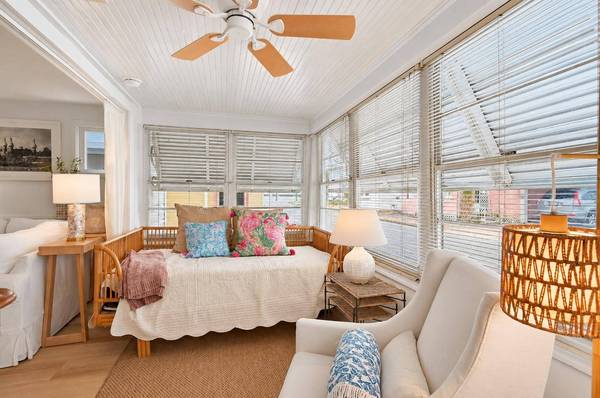 12 LAFAYETTE ST, Bradenton, FL 34208
