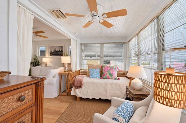12 LAFAYETTE ST, Bradenton, FL 34208