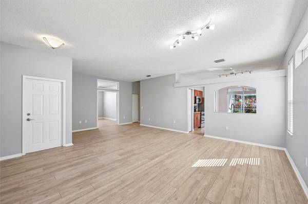 817 TALLGRASS LN, Bradenton, FL 34212