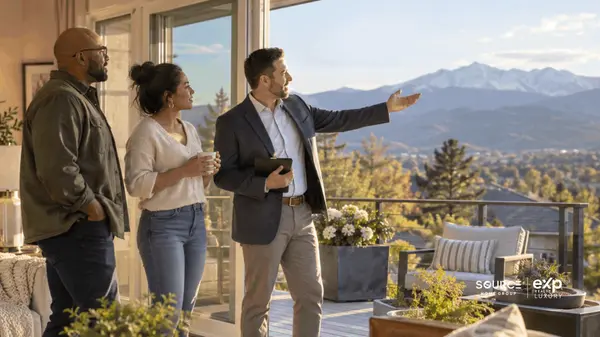 feature image of Where to Find Homes with Mountain Views in Lakewood, CO