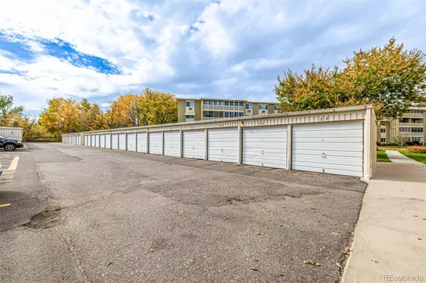 635 S Alton WAY #2B, Denver, CO 80247