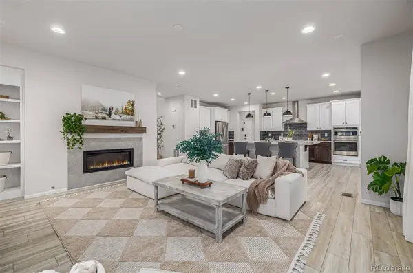 3986 Fultondale ST, Aurora, CO 80019