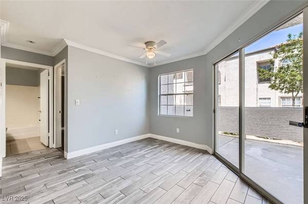 3150 Soft Breezes DR #1050, Las Vegas, NV 89128