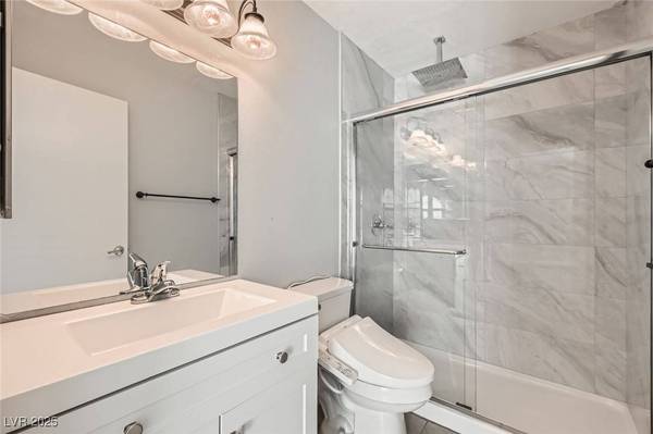 3150 Soft Breezes DR #1050, Las Vegas, NV 89128