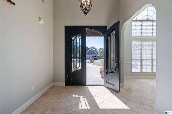 233 QUEENS GATE, Maylene, AL 35114