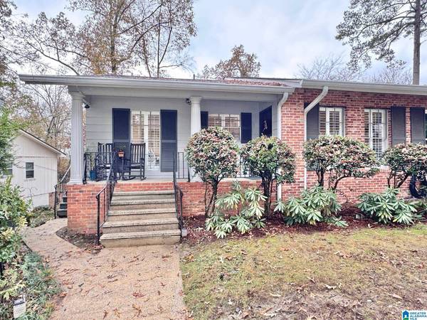 2949 DONITA DRIVE #2949, Vestavia Hills, AL 35243