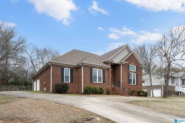 668 BLUFF PARK ROAD, Hoover, AL 35226