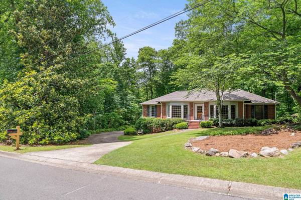 3517 WYNWOOD DRIVE, Birmingham, AL 35210