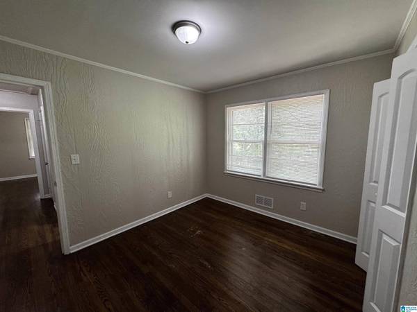 938 MARTINWOOD CIRCLE, Birmingham, AL 35235