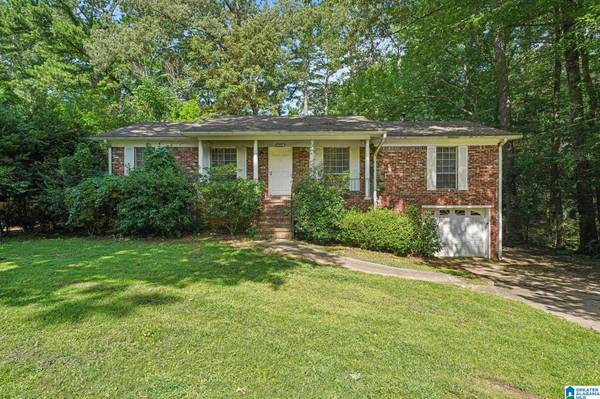 1508 BREWSTER CIRCLE, Birmingham, AL 35235
