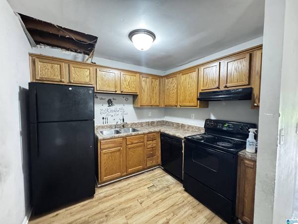 1628 1ST STREET NW, Center Point, AL 35215