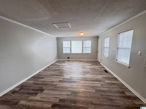 817 OAKLAND DRIVE, Fairfield, AL 35064