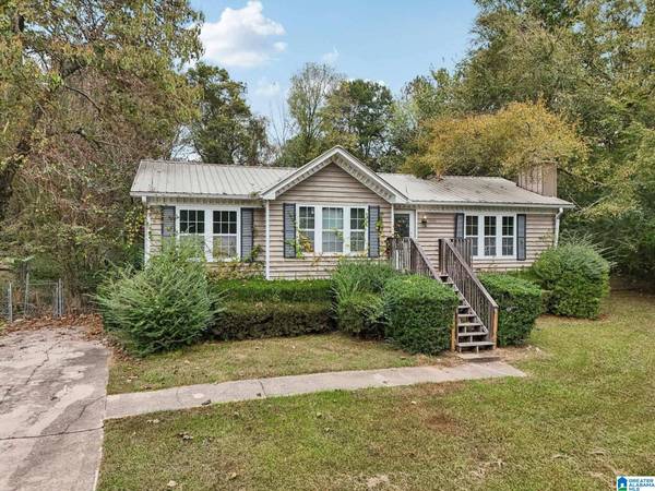 4883 BRIDLE PATH DRIVE, Pinson, AL 35126