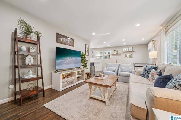 1313 LAURENCE STREET, Irondale, AL 35210