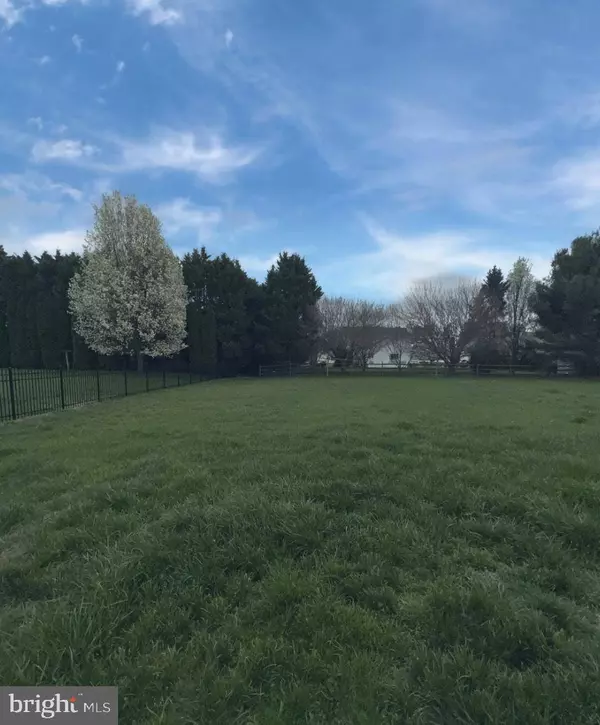 151 WINDING RIDGE RD, Dover, DE 19904