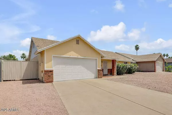 6102 E INGLEWOOD Street, Mesa, AZ 85205