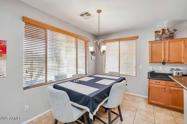 22087 N LAKESIDE Drive, Maricopa, AZ 85138