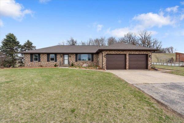 7415 Norway Road, Deforest, WI 53532