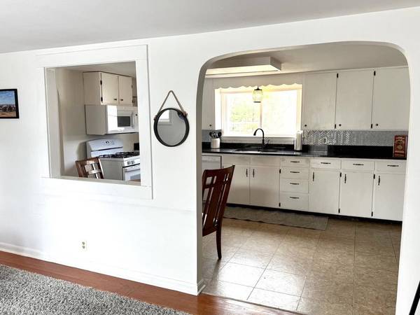 430 E Mt Morris Avenue, Wautoma, WI 54982