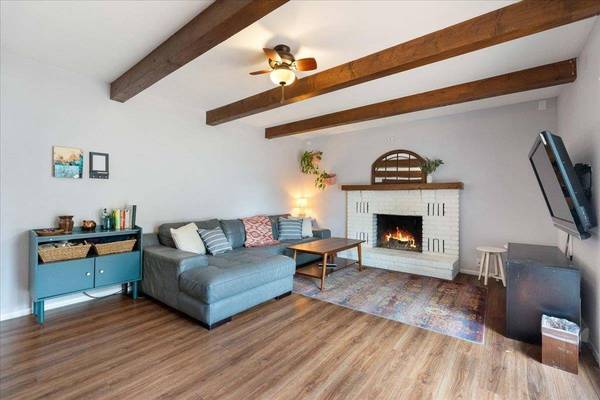 2505 S Whitney Way, Fitchburg, WI 53719