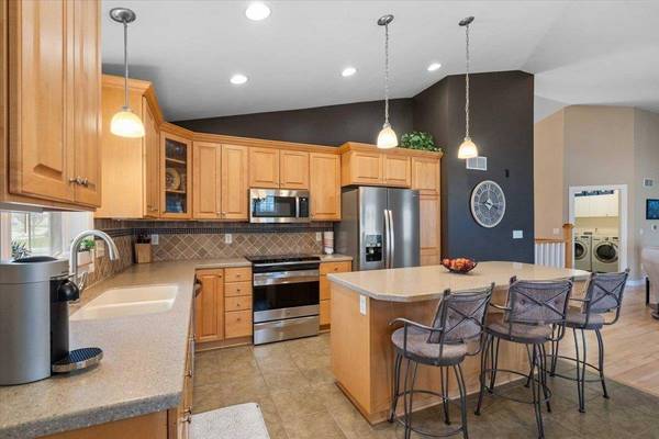 2889 Coneflower Road, Fitchburg, WI 53711