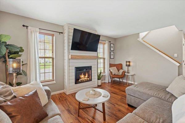 5031 Eagles Perch Drive, Madison, WI 53718