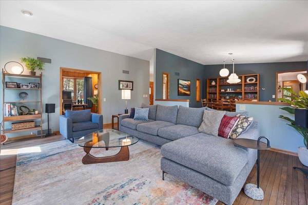 5838 Timber Land Circle, Fitchburg, WI 53711