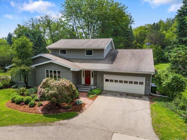 6821 Cross Country Road, Verona, WI 53593