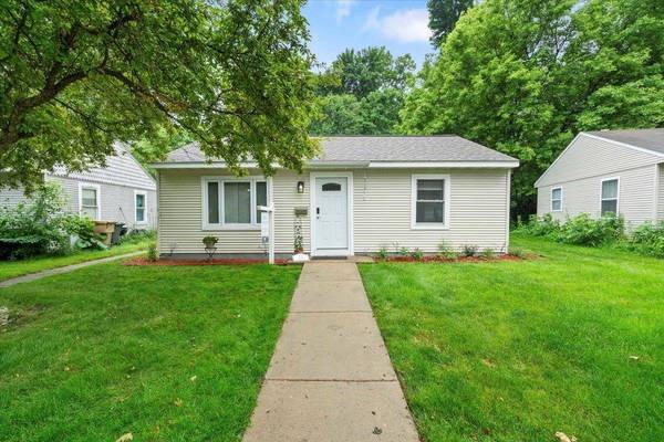 36 Craig Avenue, Madison, WI 53705