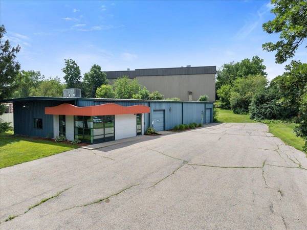 1225 Greenway Cross, Madison, WI 53713