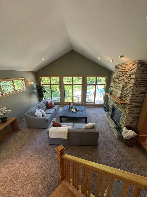 4863 Enchanted Valley Road, Middleton, WI 53562